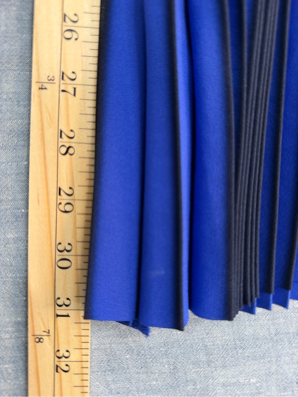 Reiss Navy to Royal Blue Pleated Midi Skirt - Picture 4 of 6